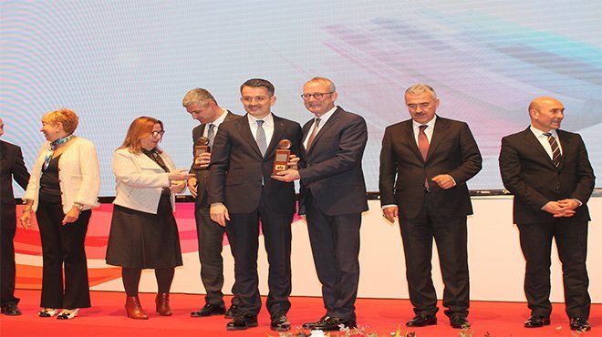 Yaşar Topluluğu Ödülleri Topladı