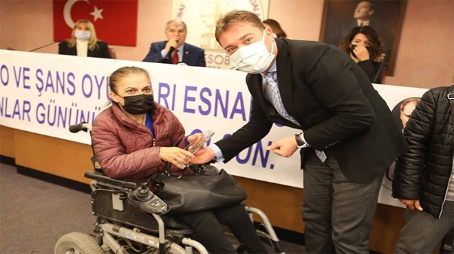 Yılın Belediye Başkanı Demirezen