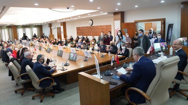 YÖK Başkanı'ndan Ege Üniversitesi'ne övgü