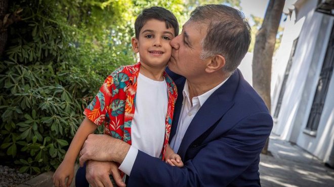 İZMİR, ÇOCUK POLİTİKALARINDA ÇITAYI YÜKSELTİYOR