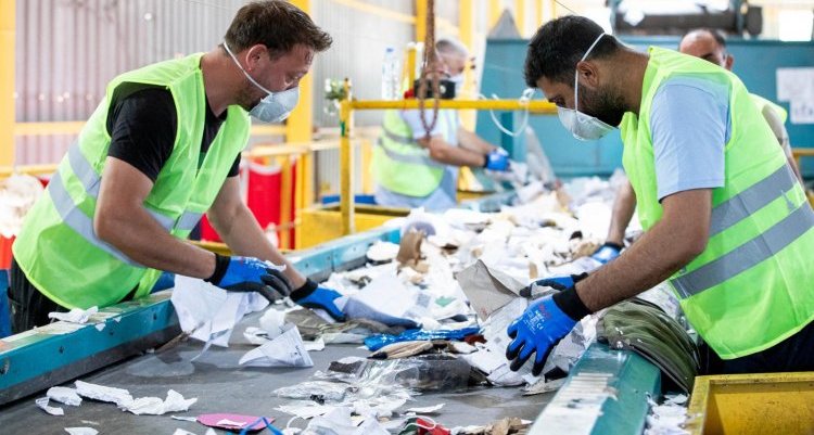 “Dönüşüme Evde Başla” projesi İzmir’e yayılıyor